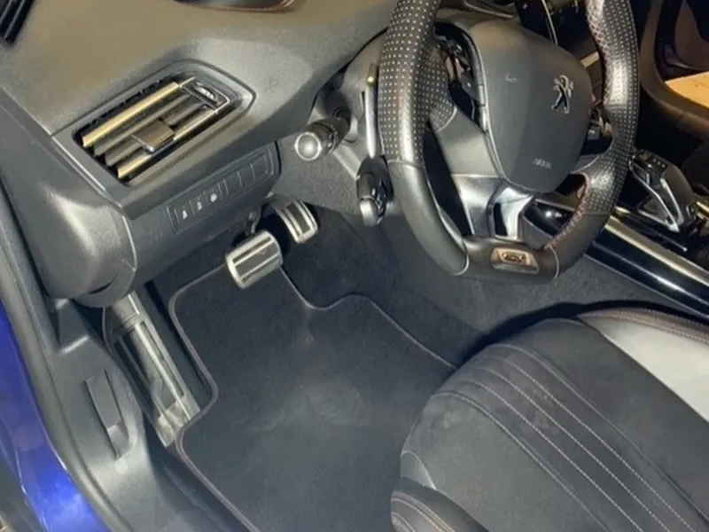 lustrage voiture sene